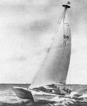 "Мисти Миллер" - экспериментальный самовыпрямляющийся катамаран, состязавшийся вне конкурса с океанскими гоночными яхтами в штормовой Фастнетской гонке 1961 г.